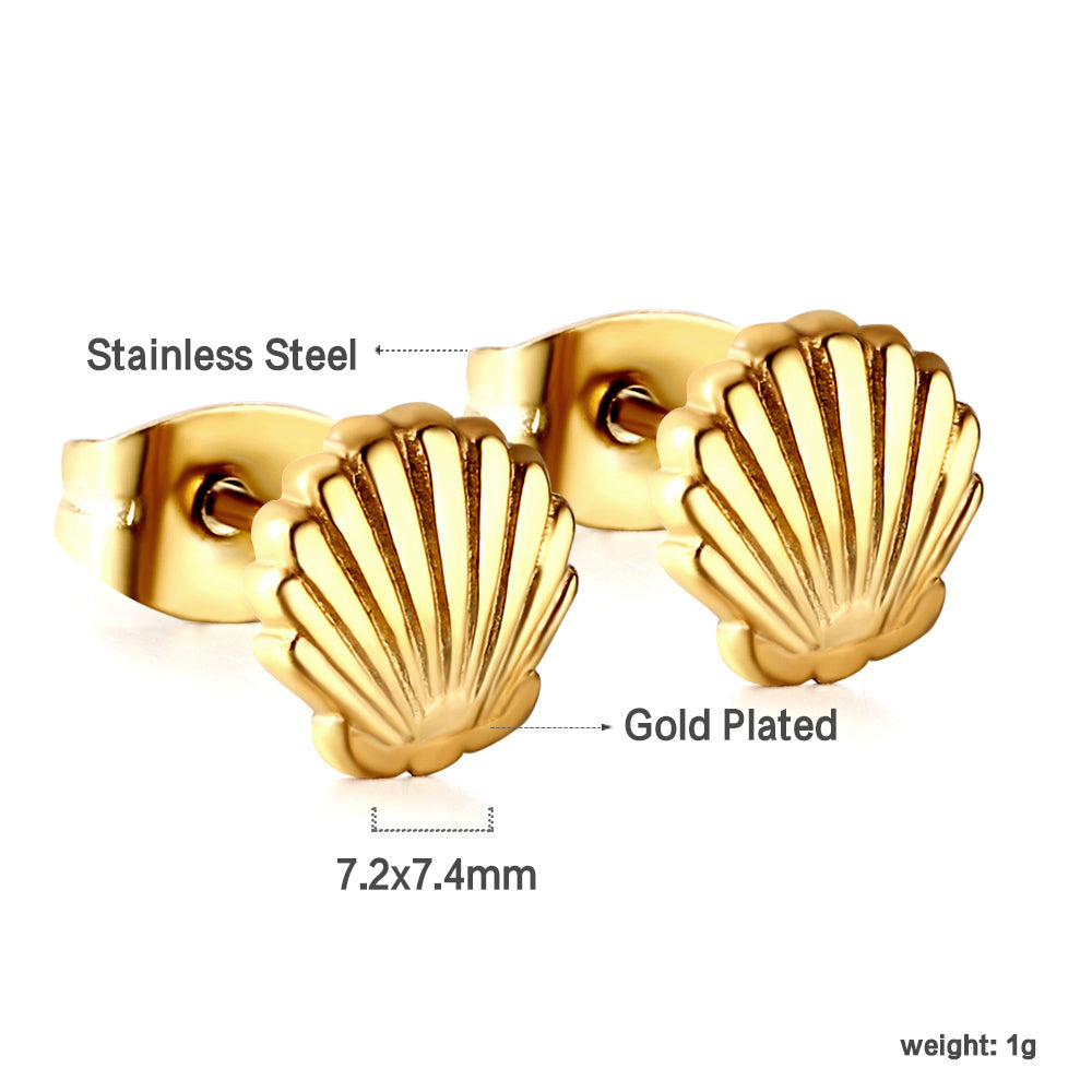 Gouden schelpvormige oorbellen