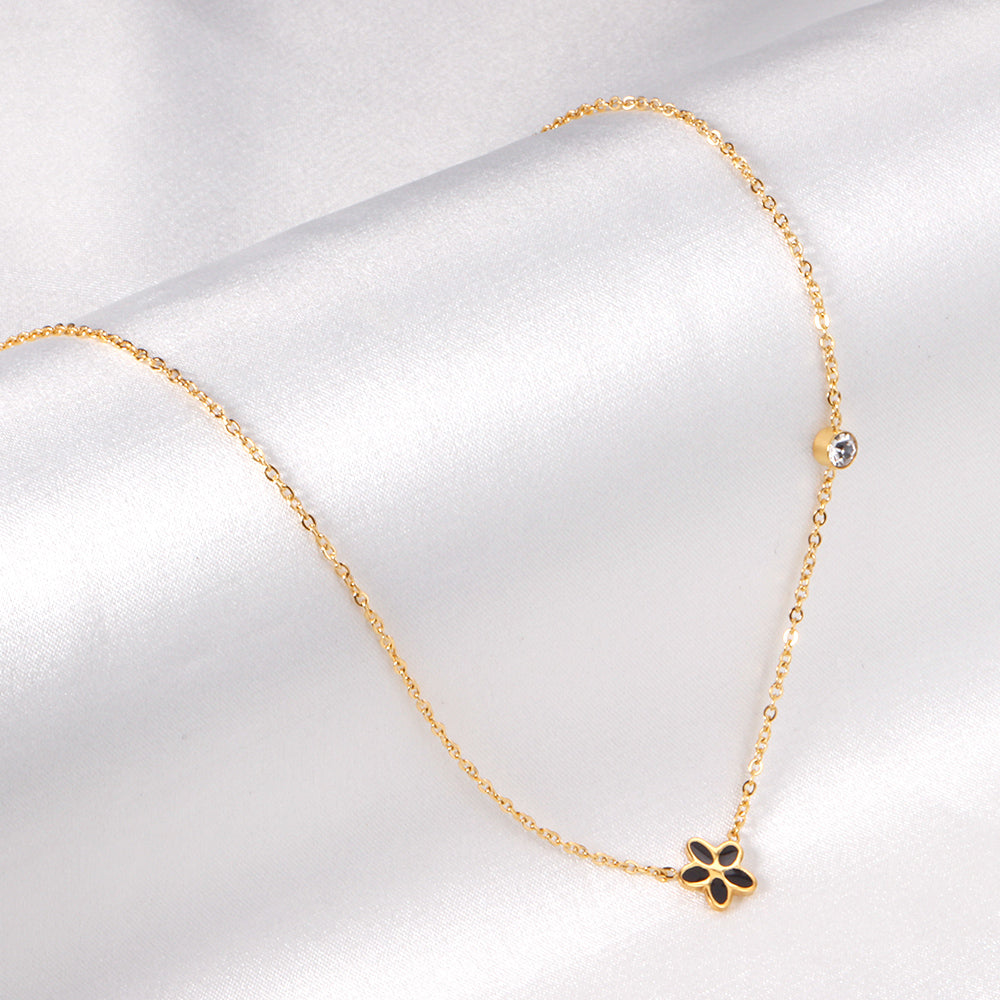 Vijfdelige bloemendiamanten hangerketting