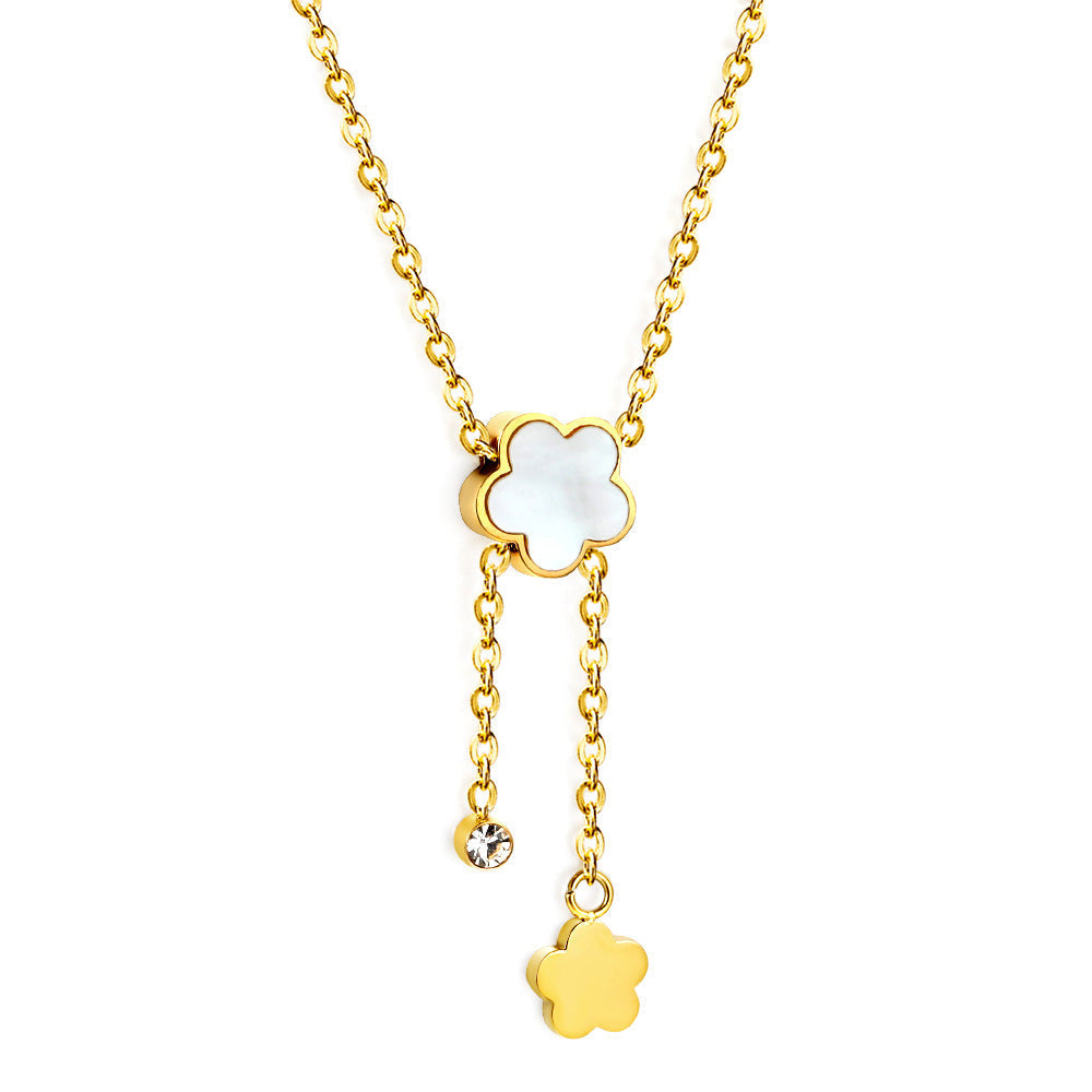 Witte schelp perzikbloesem ketting met diamanten hanger