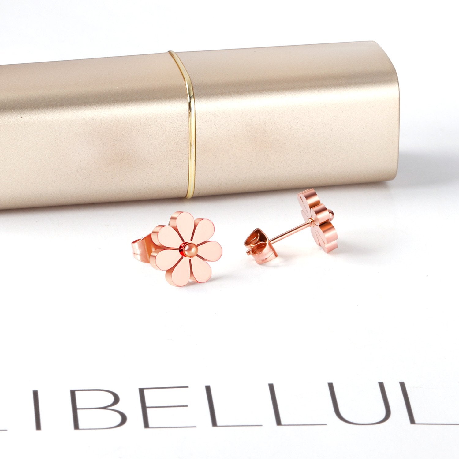 Schattige bloemvormige oorbellen 