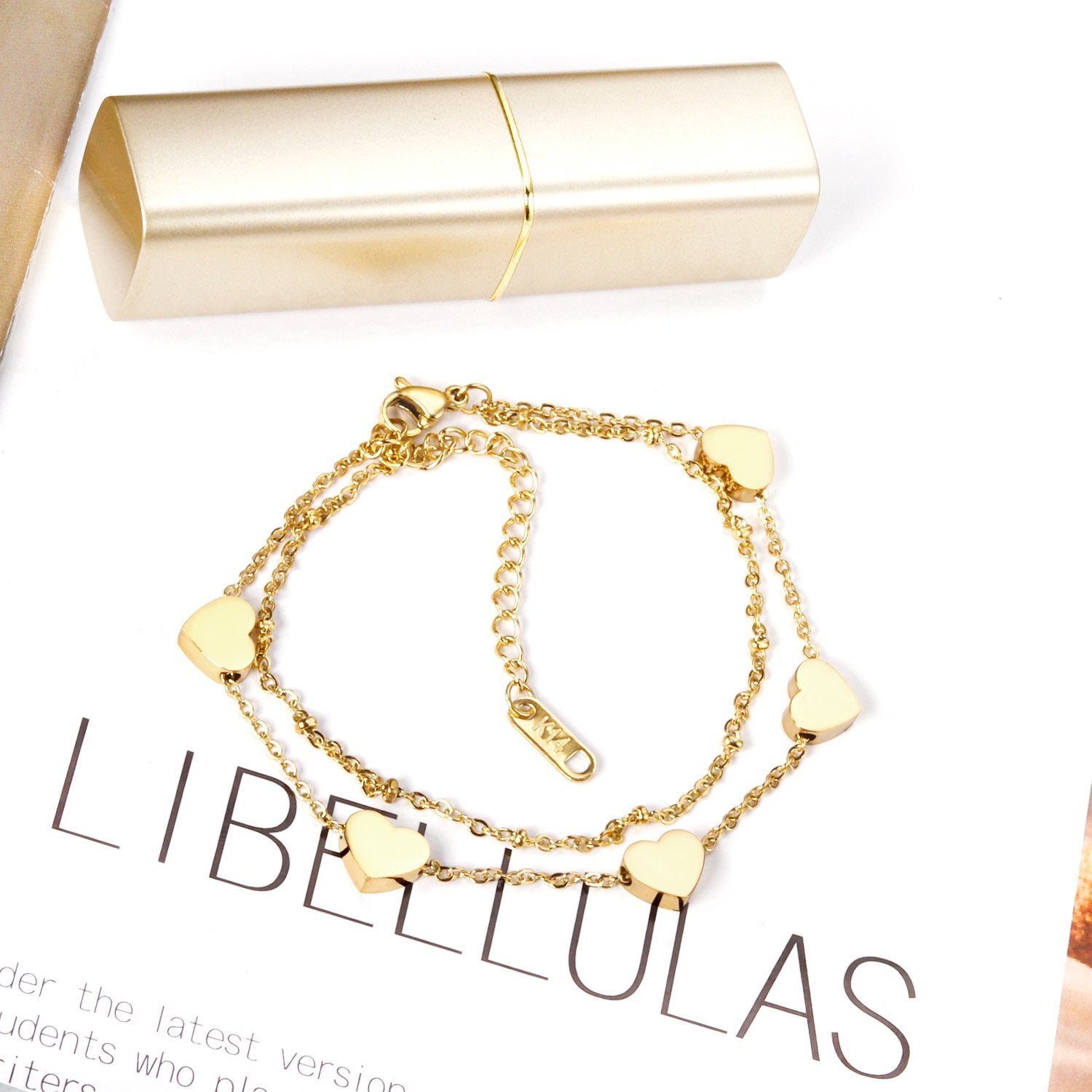 Armband met meerdere lagen hartvormige bedel 