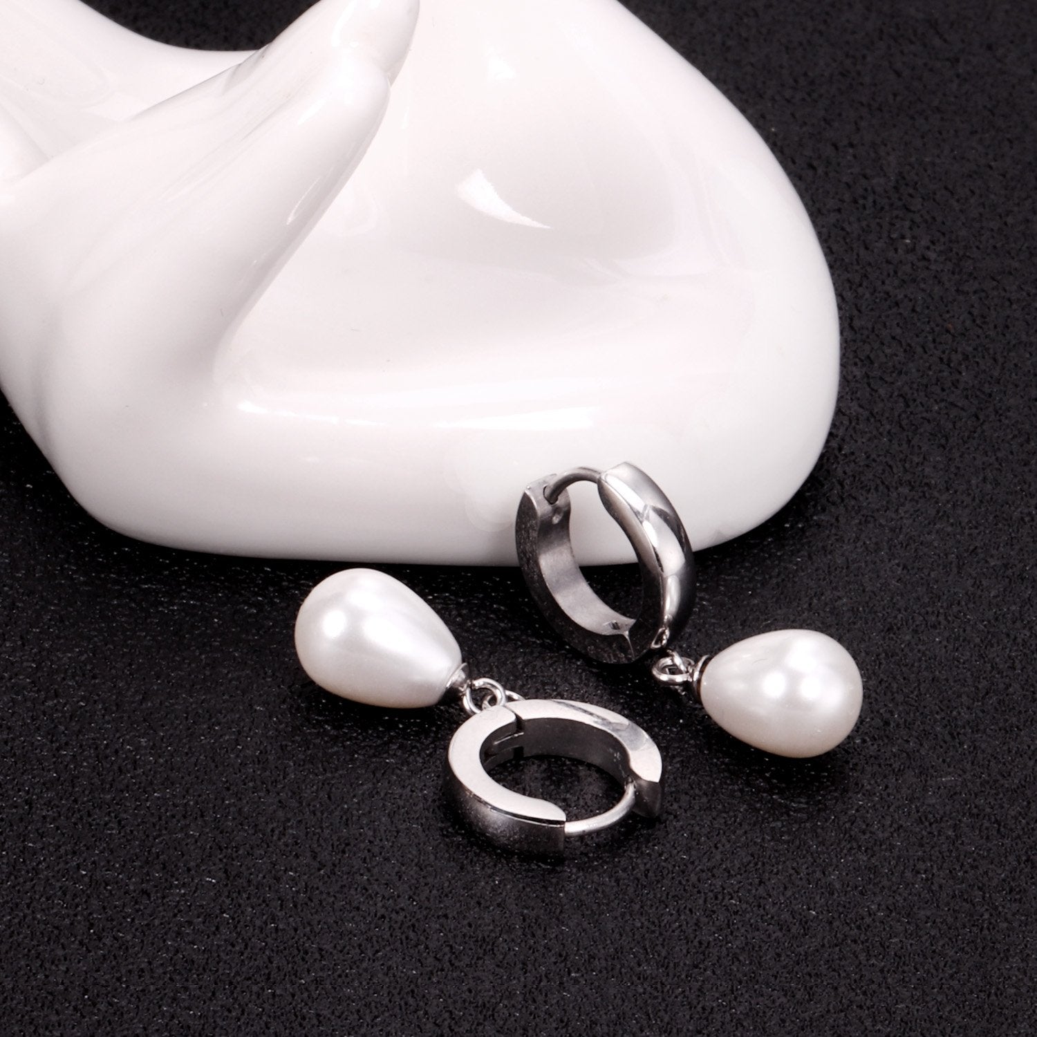 Boucles d'oreilles pendantes en perles coréennes