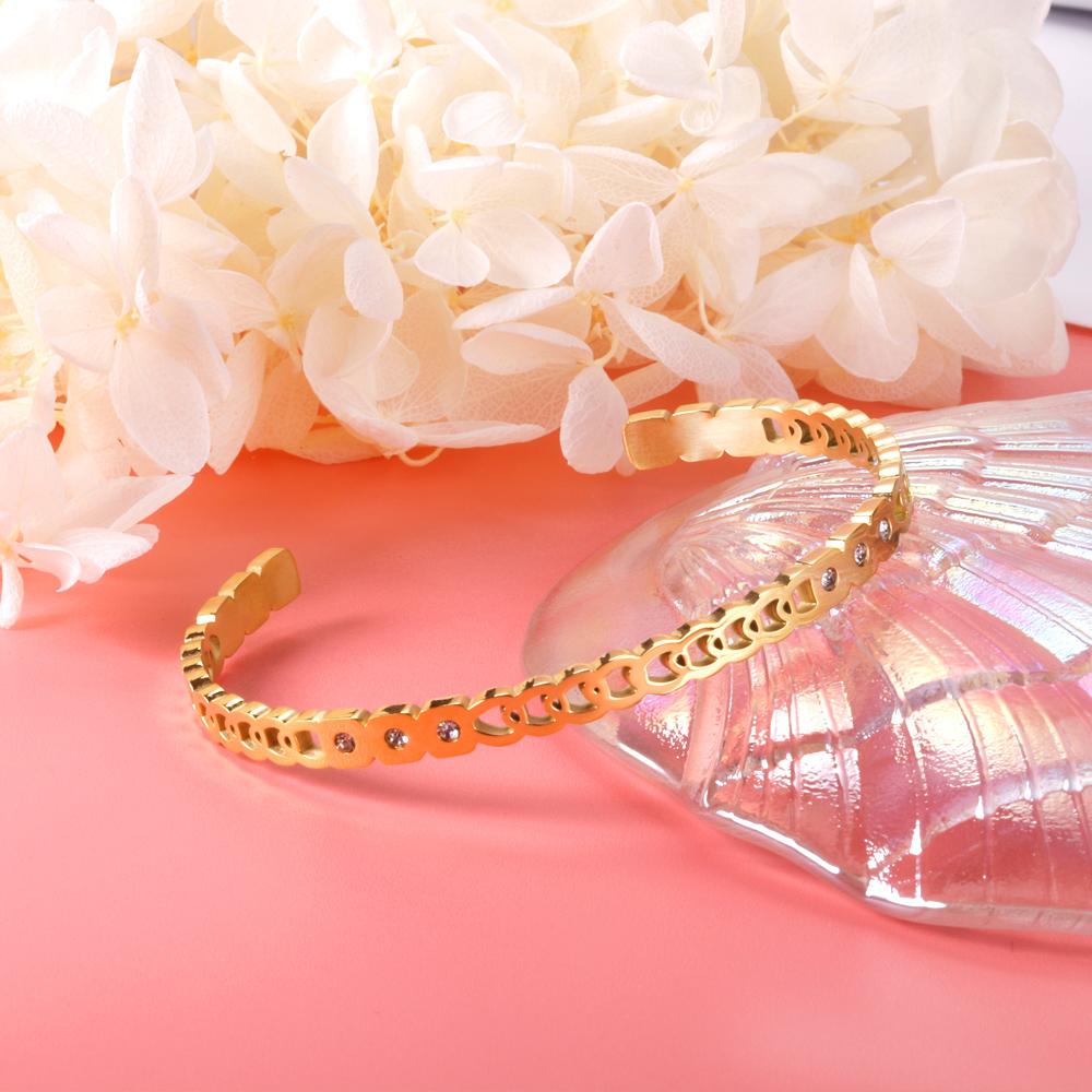 Ronde uitgeholde manchet bangle