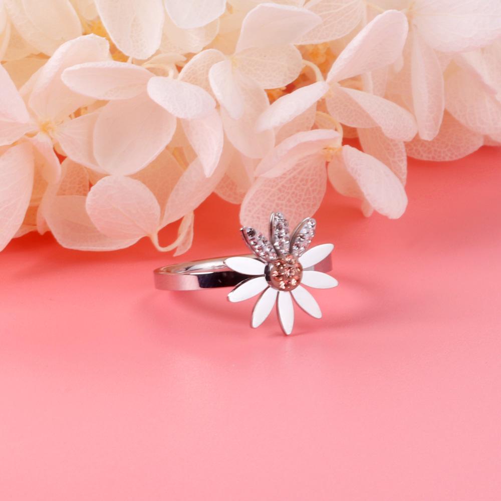 Trendy bloem strass ring 