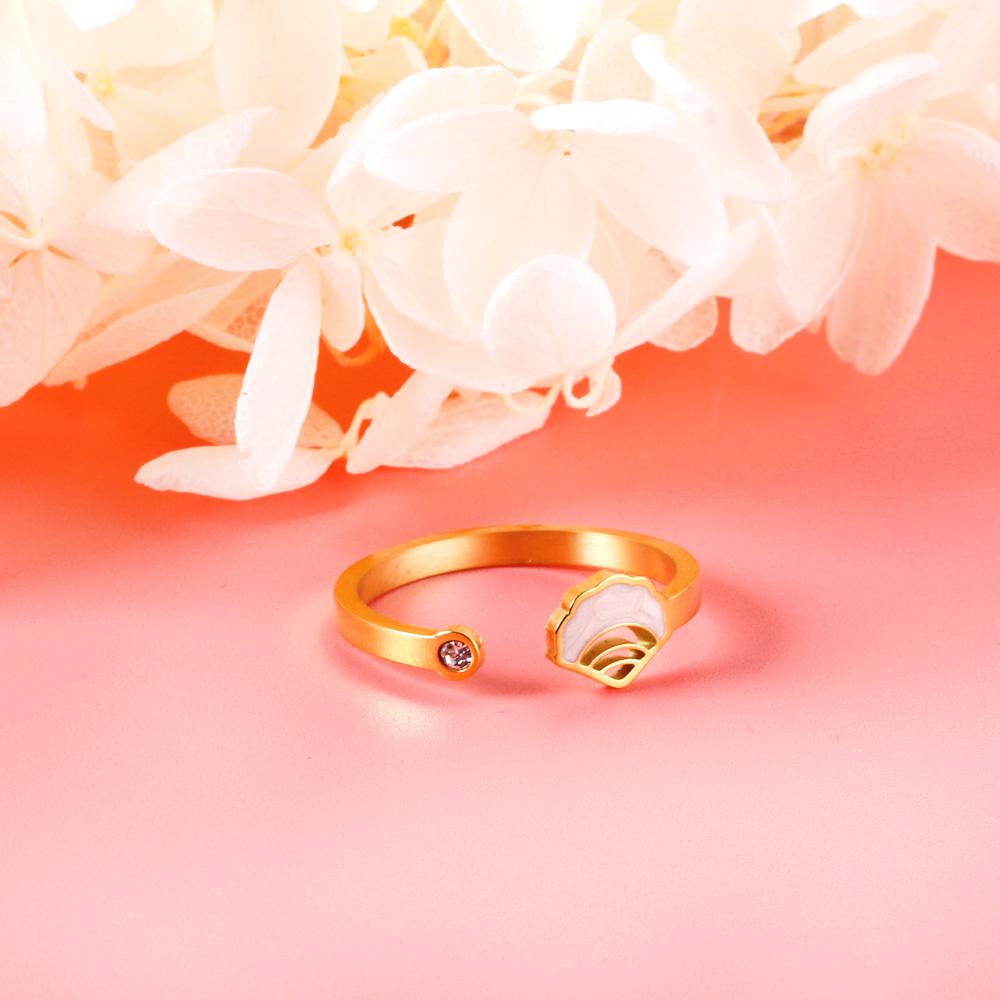 Trendy open ring met schelppatroon 