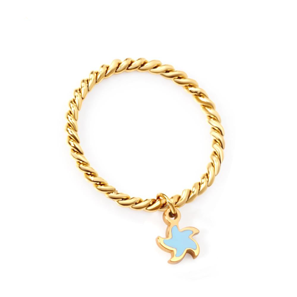 Gouden ring met sterrenbedel 