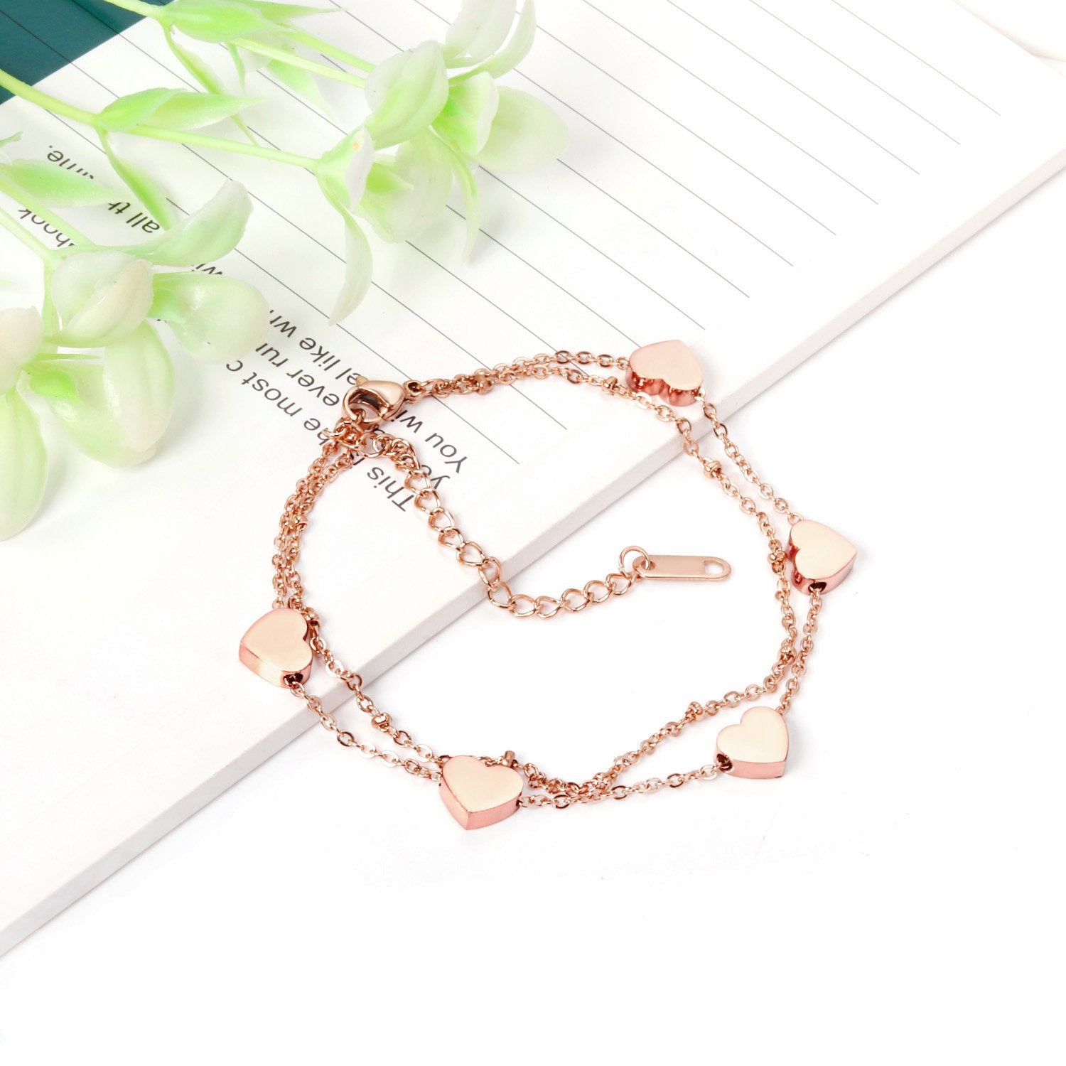 Armband met meerdere lagen hartvormige bedel 